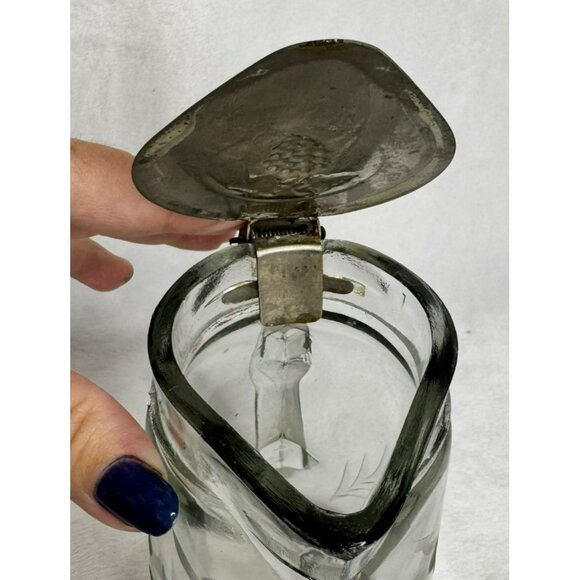 Vintage Vintage Embossed Glass Syrup Pitcher With Metal Lid Grapes Flowers - Picture 8 of 10